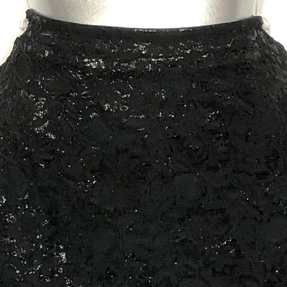 H&M black lace with metallic thread mini - Picture 2 of 8